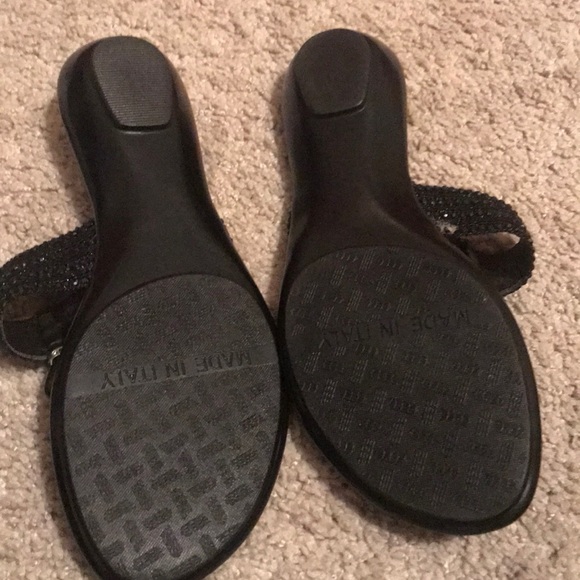 Sandals - Picture 2 of 2